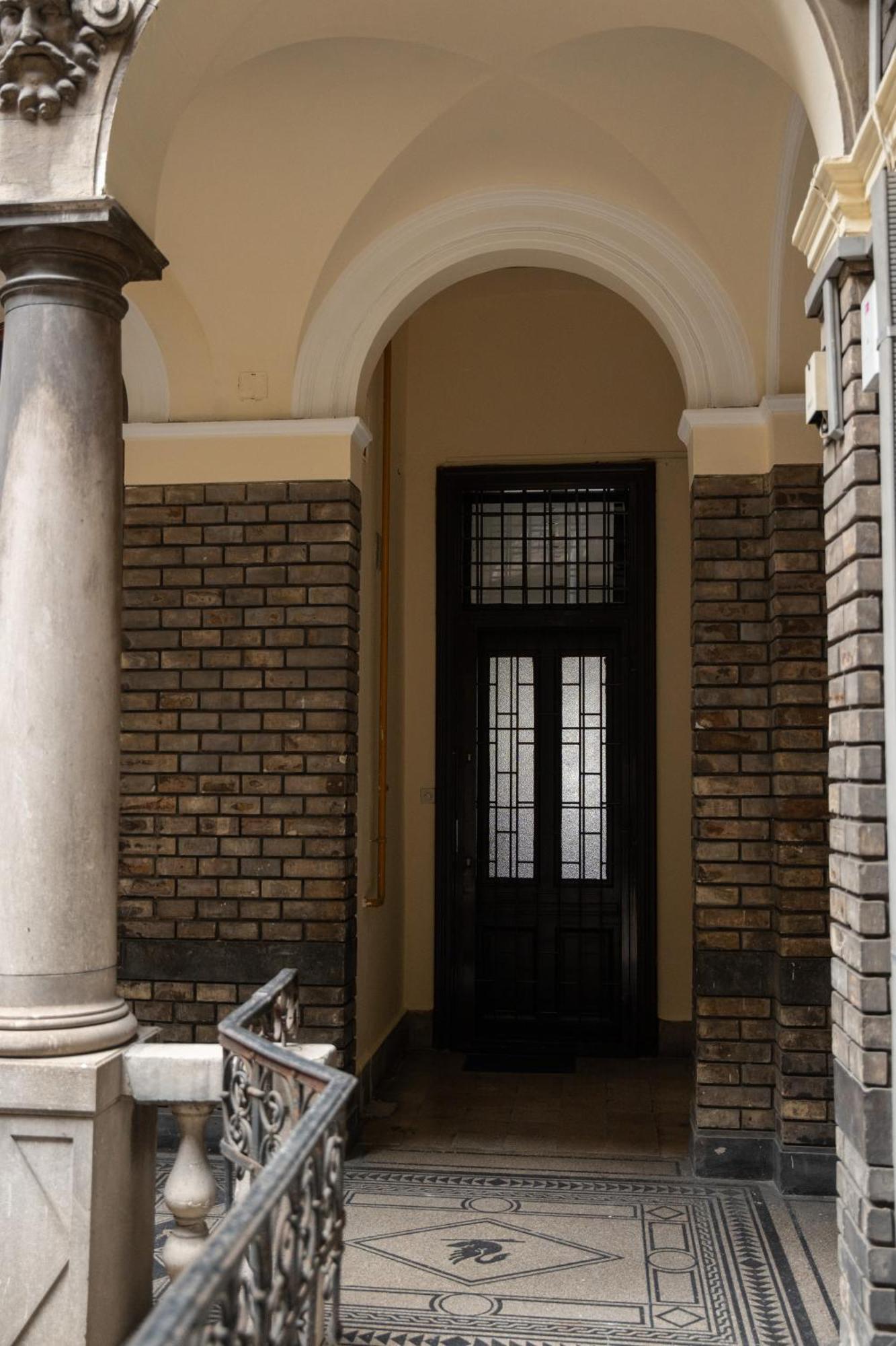 Balcony Apartment Budapest Exterior photo